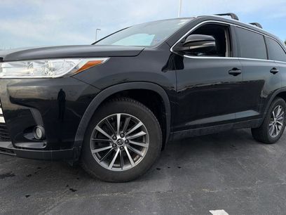 Used 2019 Toyota Highlander XLE
