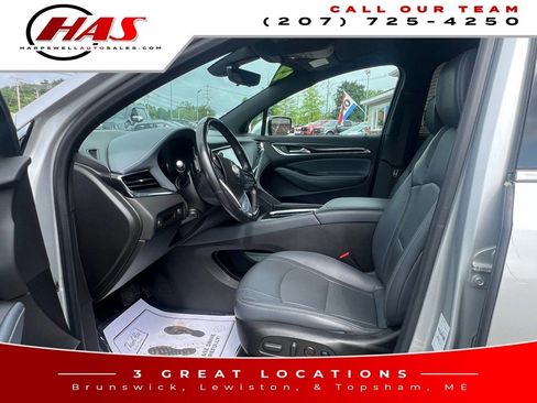 Used 2022 Buick Enclave Premium image 9