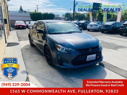 Used 2015 Scion tC image 6