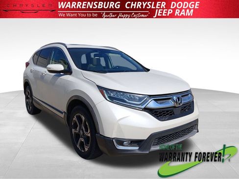 Used 2018 Honda CR-V Touring image 1