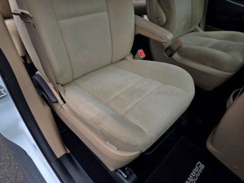 Used 2015 Dodge Grand Caravan American Value Package w/ UConnect Hands-Free Group FWD image 40
