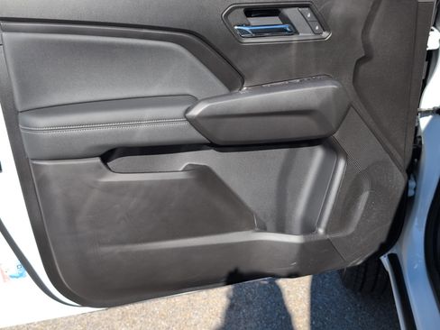 New 2026 Chevrolet Colorado LT image 15