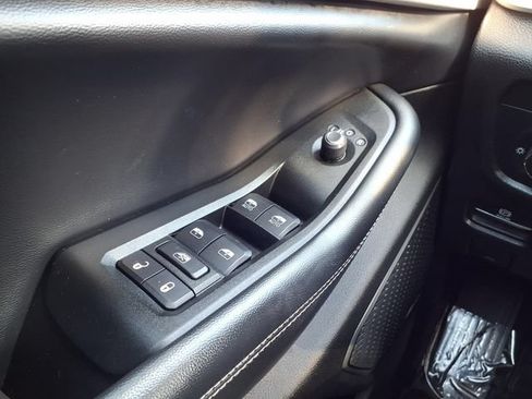 Used 2021 Jeep Grand Cherokee L Limited RWD image 20