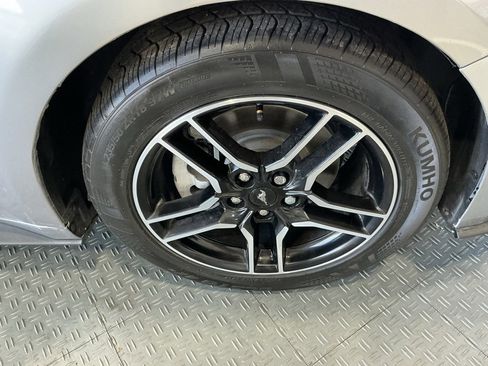 Used 2023 Ford Mustang Premium image 37