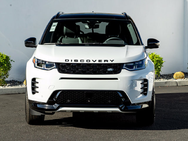 New 2026 Land Rover Discovery Sport Landmark AWD/4WD image 3