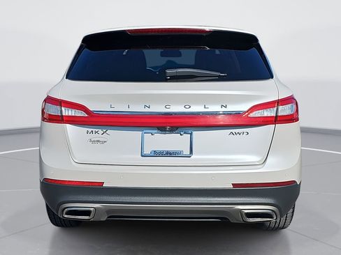 Used 2016 Lincoln MKX Reserve w/ Climate Package image 5