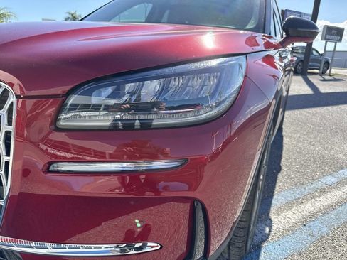 New 2026 Lincoln Corsair Premiere image 9