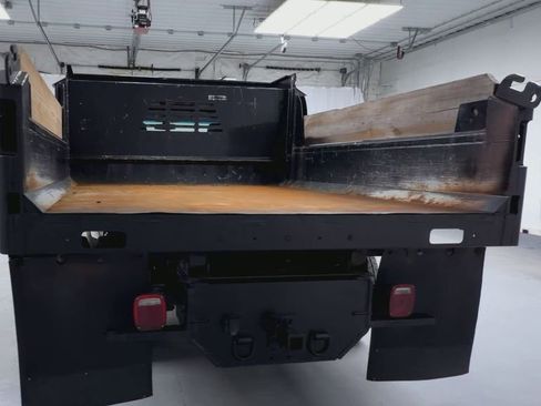 Used 2017 GMC Sierra 3500 4x4 Regular Cab w/ Sierra Convenience Package image 7