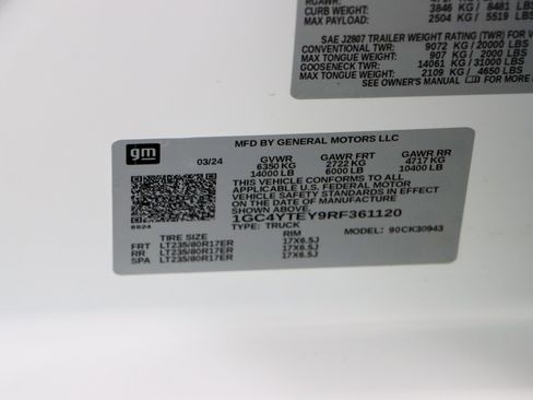 Used 2024 Chevrolet Silverado 3500 LT w/ Convenience Package image 32