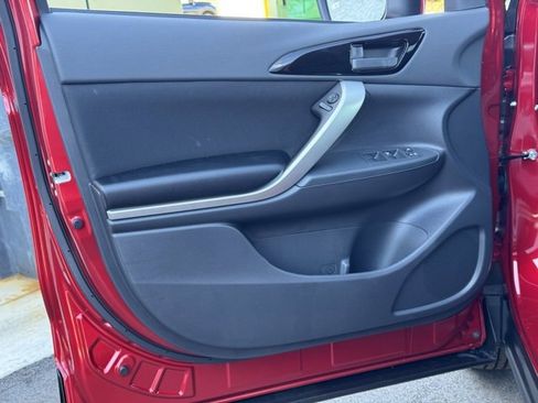 New 2025 Mitsubishi Eclipse Cross ES image 17