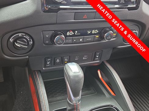 Used 2023 Nissan Frontier PRO-4X w/ Pro-4X Premium Package AWD/4WD image 19