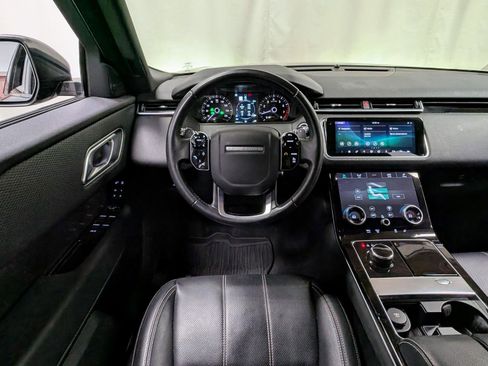 Used 2018 Land Rover Range Rover Velar S AWD/4WD image 3