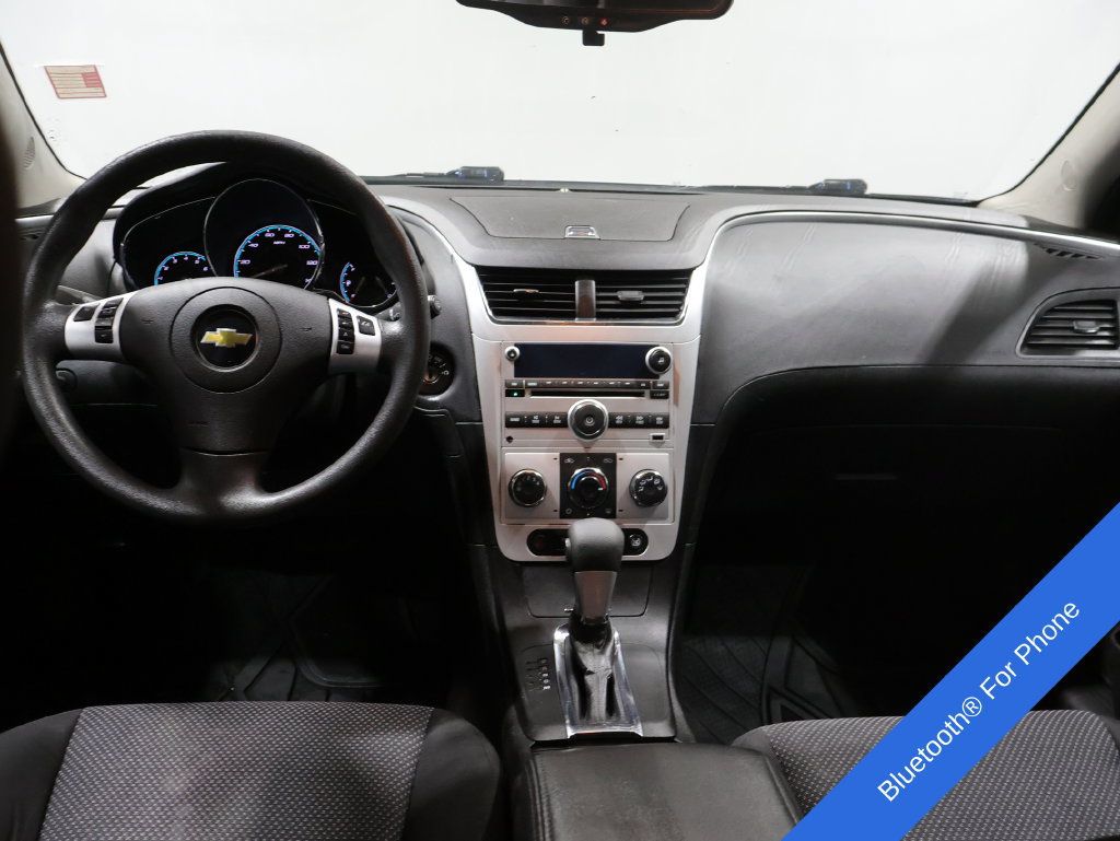 Used 2011 Chevrolet Malibu LT w/ Power Convenience Package FWD image 3
