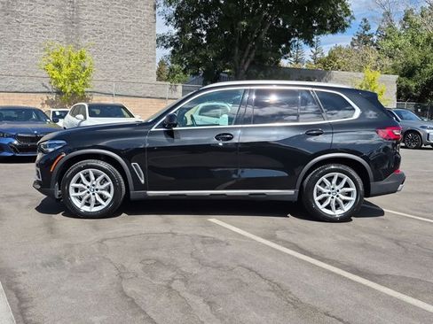 Certified 2022 BMW X5 xDrive40i w/ Premium Package AWD/4WD image 9