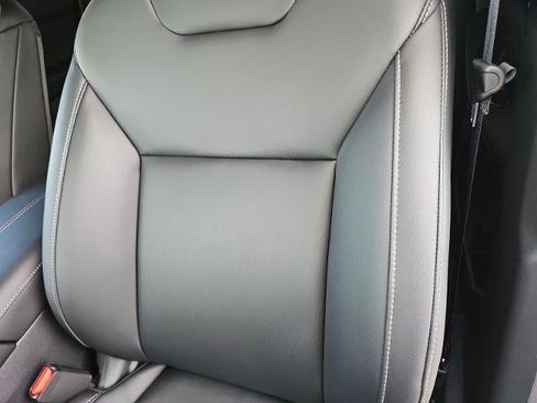 Certified 2025 Nissan Murano SV AWD/4WD image 16