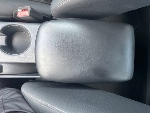 Used 2017 Nissan Sentra SV FWD image 15