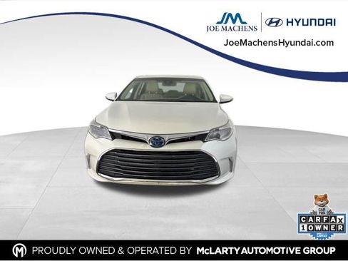 Used 2018 Toyota Avalon Limited w/ Protection Package image 3