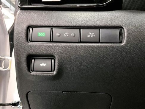 New 2025 Nissan Sentra SV w/ All-Weather Package image 25