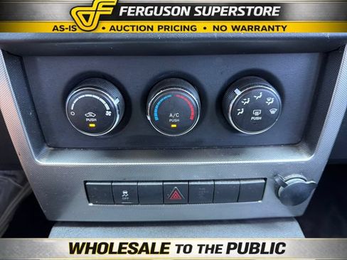 Used 2011 Jeep Liberty Sport RWD image 13