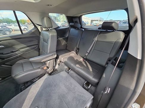 Used 2021 Chevrolet Traverse Premier w/ Redline Edition AWD/4WD image 27
