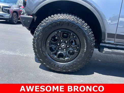 Used 2024 Ford Bronco Wildtrak AWD/4WD image 9