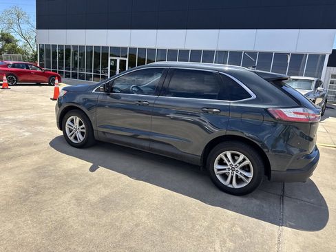 Used 2019 Ford Edge SEL w/ Equipment Group 201A AWD/4WD image 24