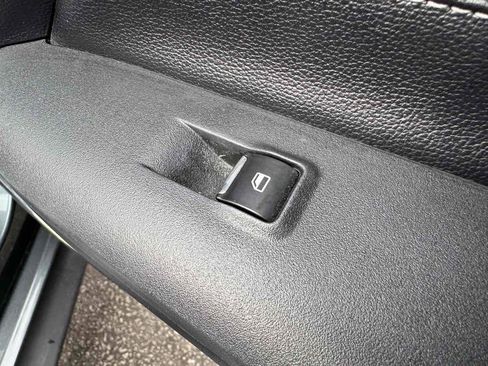 Used 2016 Ford Mustang GT Premium image 41