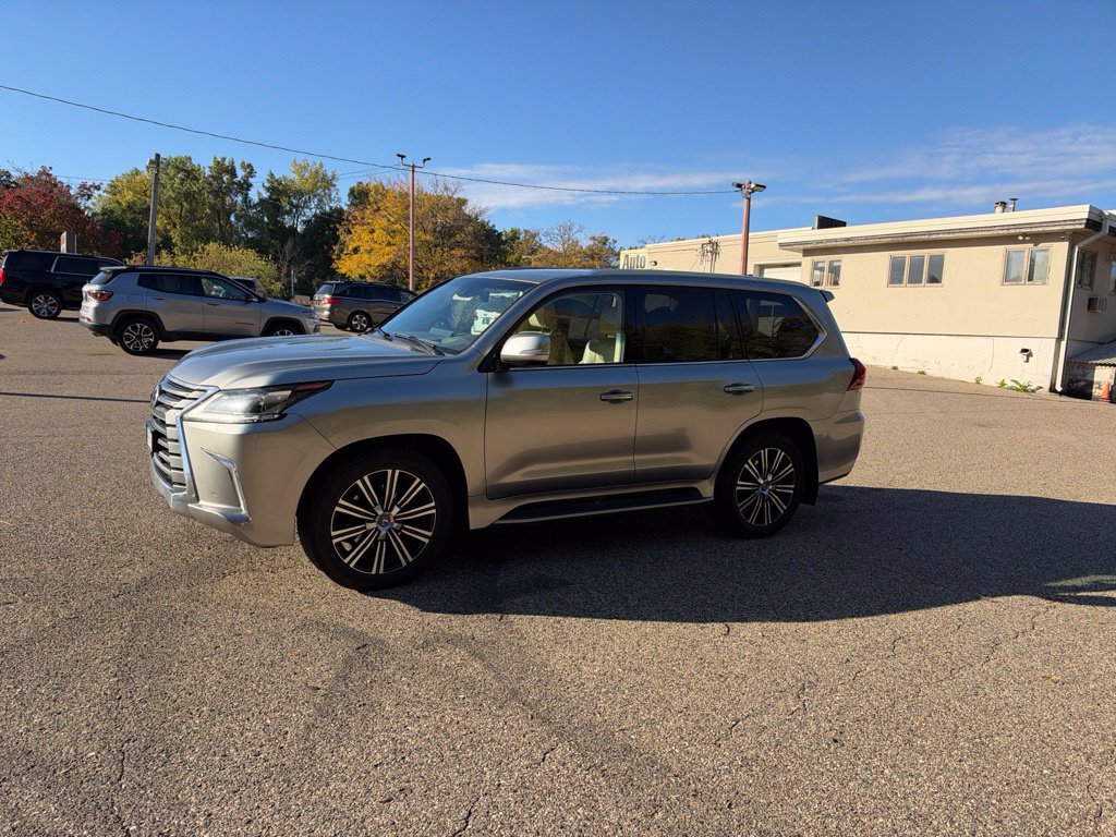 Used 2018 Lexus LX 570 4WD w/ Luxury Package image 1