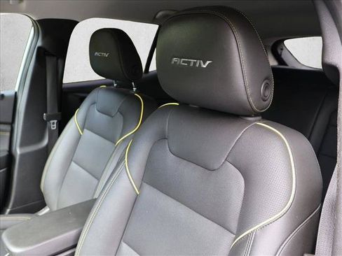 Used 2025 Chevrolet Trax ACTIV w/ Driver Confidence Package FWD image 20