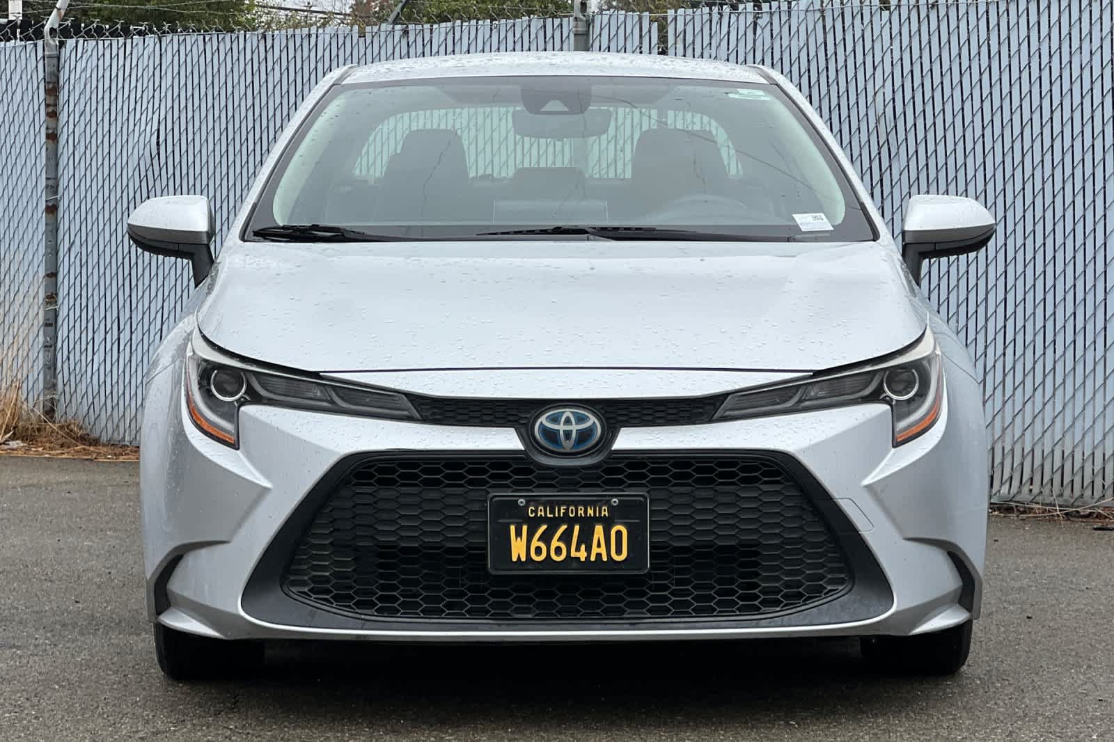 Used 2020 Toyota Corolla LE FWD image 8