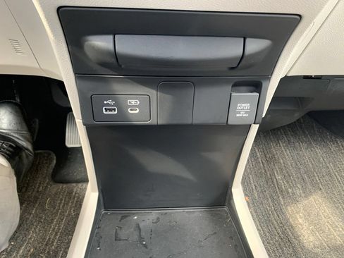 Used 2025 Honda Odyssey EX-L image 48