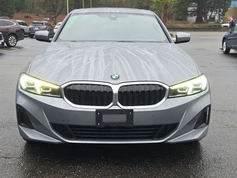 Used 2023 BMW 330i xDrive 330i xDrive w/ Driving Assistance Package image 4