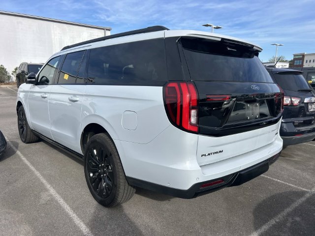 Used 2025 Ford Expedition Max Platinum w/ Stealth Appearance Package AWD/4WD image 7