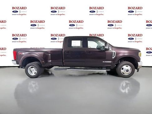 Used 2018 Ford F350 Lariat w/ FX4 Off-Road Package AWD/4WD image 9
