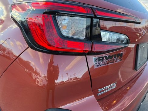 Used 2024 Subaru Crosstrek 2.0i Premium image 33