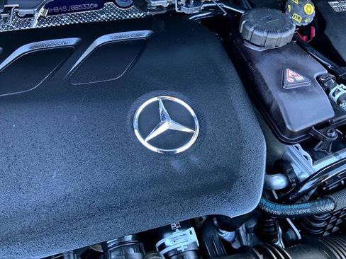 Used 2025 Mercedes-Benz GLA 250 4MATIC image 74