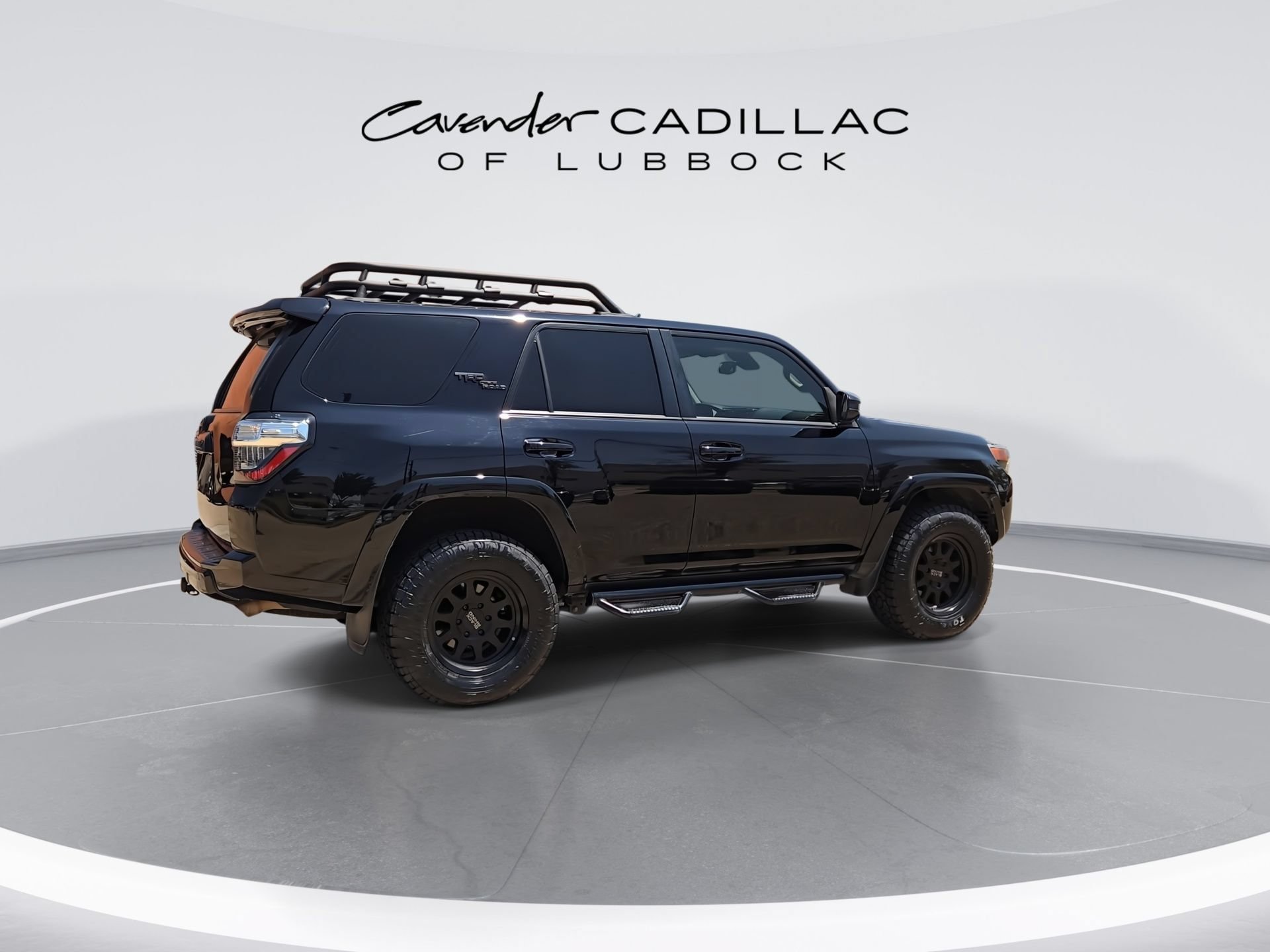 Used 2020 Toyota 4Runner TRD Off-Road AWD/4WD image 8