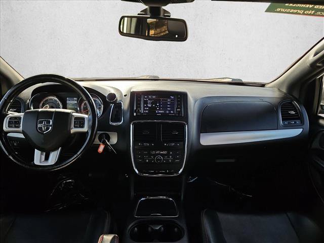 Used 2019 Dodge Grand Caravan GT FWD image 18