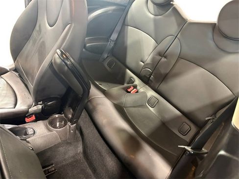 Used 2013 MINI Cooper Hardtop image 10