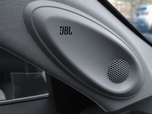 Used 2023 Toyota Highlander Platinum image 31