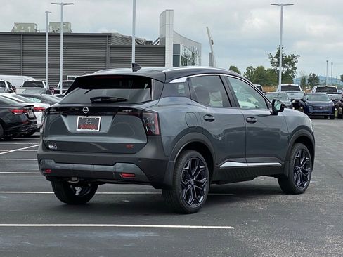 New 2025 Nissan Kicks SR w/ SR Premium Package image 4