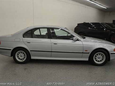 Used 1997 BMW 528i Sedan image 8