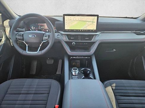 Certified 2025 Ford Explorer ST-Line RWD image 18