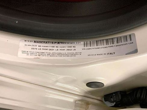 Used 2021 Maserati Ghibli S GranSport Q4 image 32