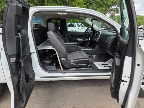 Used 2020 Chevrolet Colorado LT w/ Safety Package AWD/4WD image 36