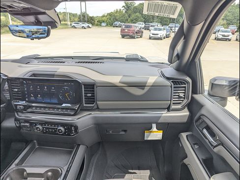 New 2026 Chevrolet Silverado 2500 ZR2 AWD/4WD image 3