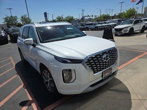 Used 2021 Hyundai Palisade Limited AWD/4WD image 2