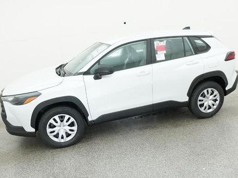 New 2026 Toyota Corolla Cross L image 2