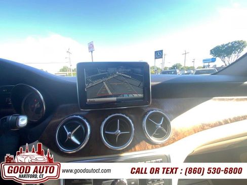 Used 2015 Mercedes-Benz GLA 250 4MATIC image 15