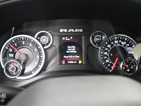 Used 2021 RAM 1500 Big Horn AWD/4WD image 24